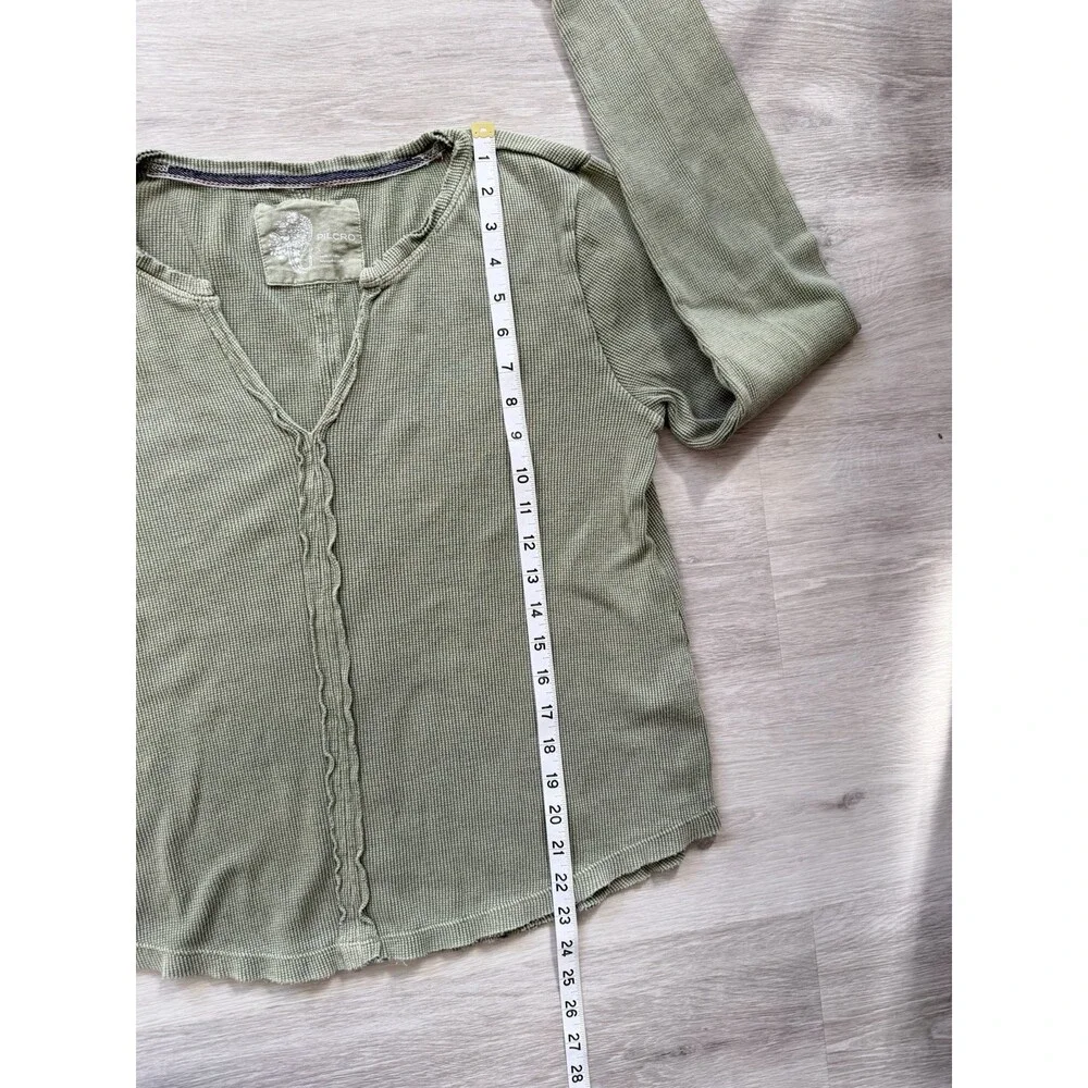Pilcro Anthropologie  Green Waffle Knit Thermal Top Split Neck Size Women Large - Picture 6 of 11